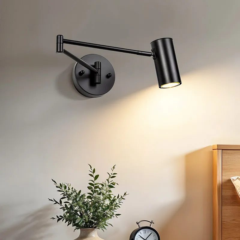 Zwarte wandlamp Revah Nieuw