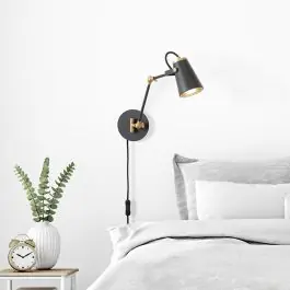 Zwarte wandlamp modern, Skals, met schakelaar | Lampgigant.nl Nieuw